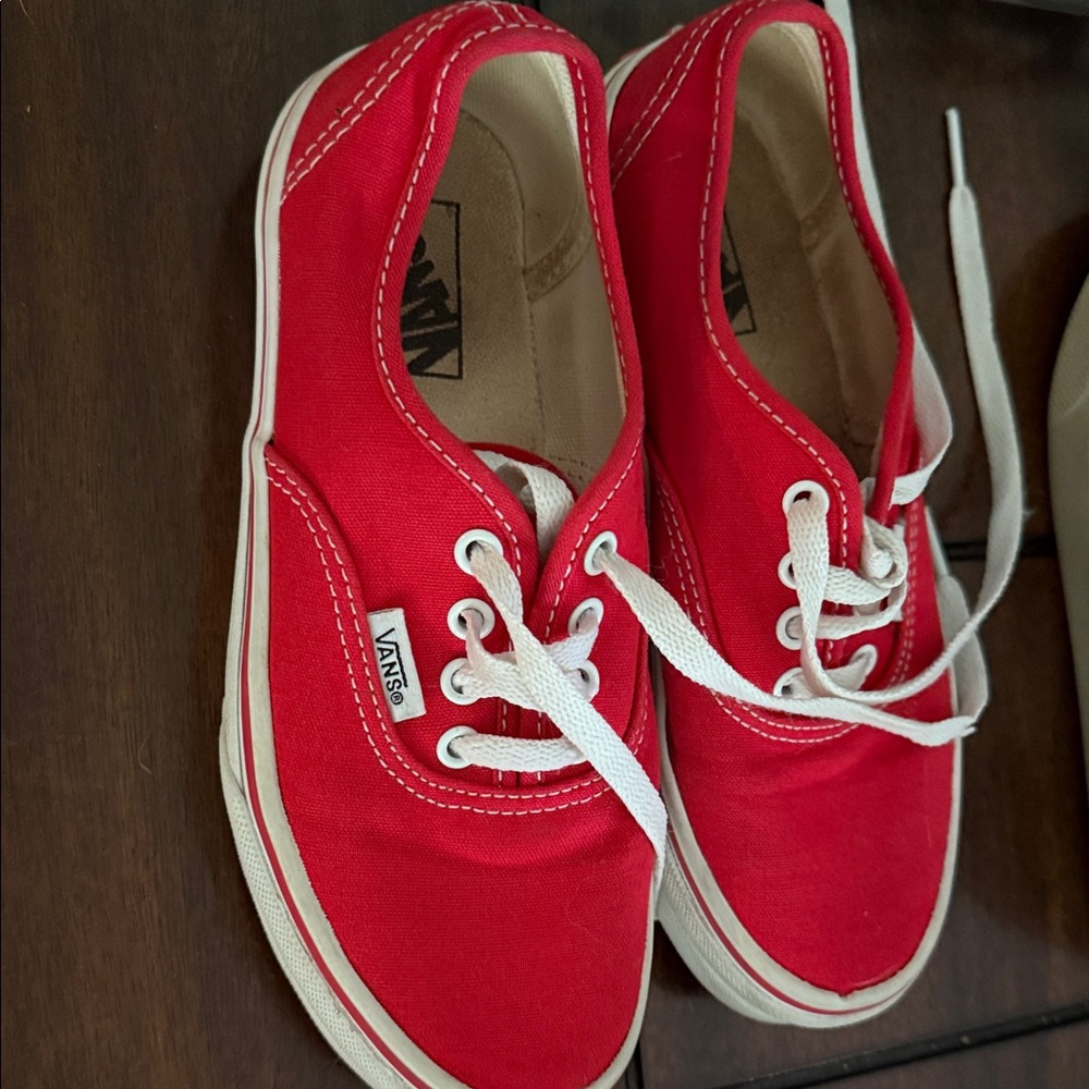 Vans Kids Red size 2